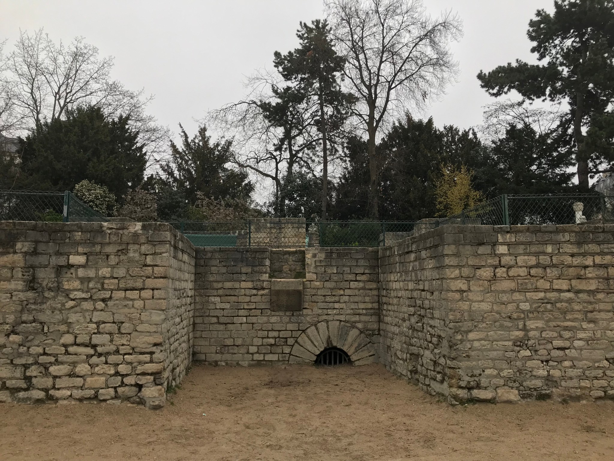 C8F74200-F0CB-4B99-8CAF-536125787E15